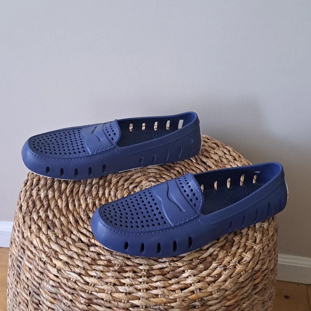 Floafers‎ Mens Blue Perforated Rubber Driving Loafers White Soles Size 11